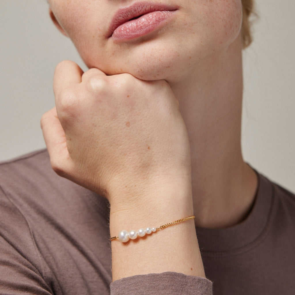 Enamel Copenhagen Carmen Bracelet Pearl Gold