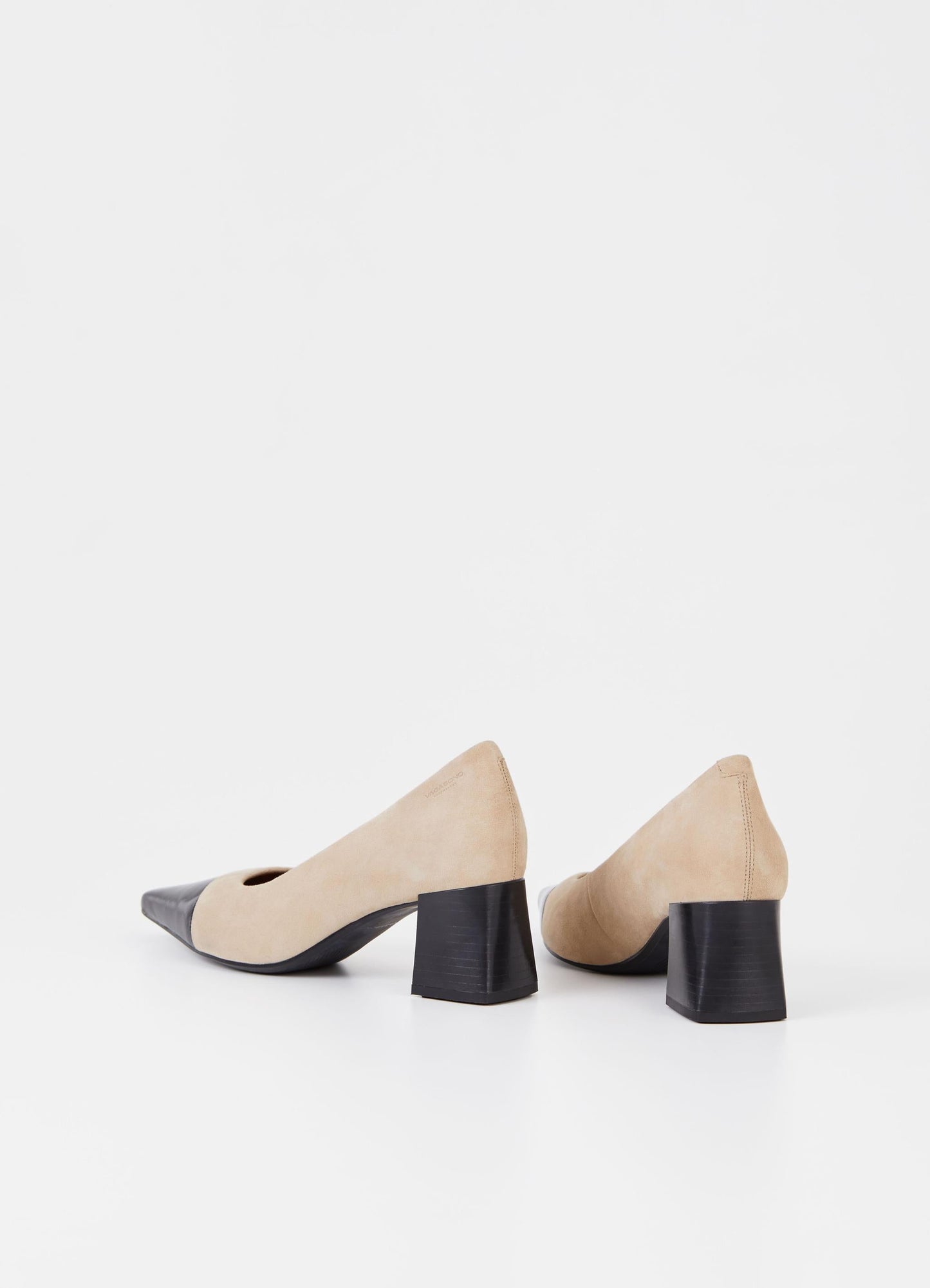 Vagabond Shoemakers Altea Pumps Patent Beige