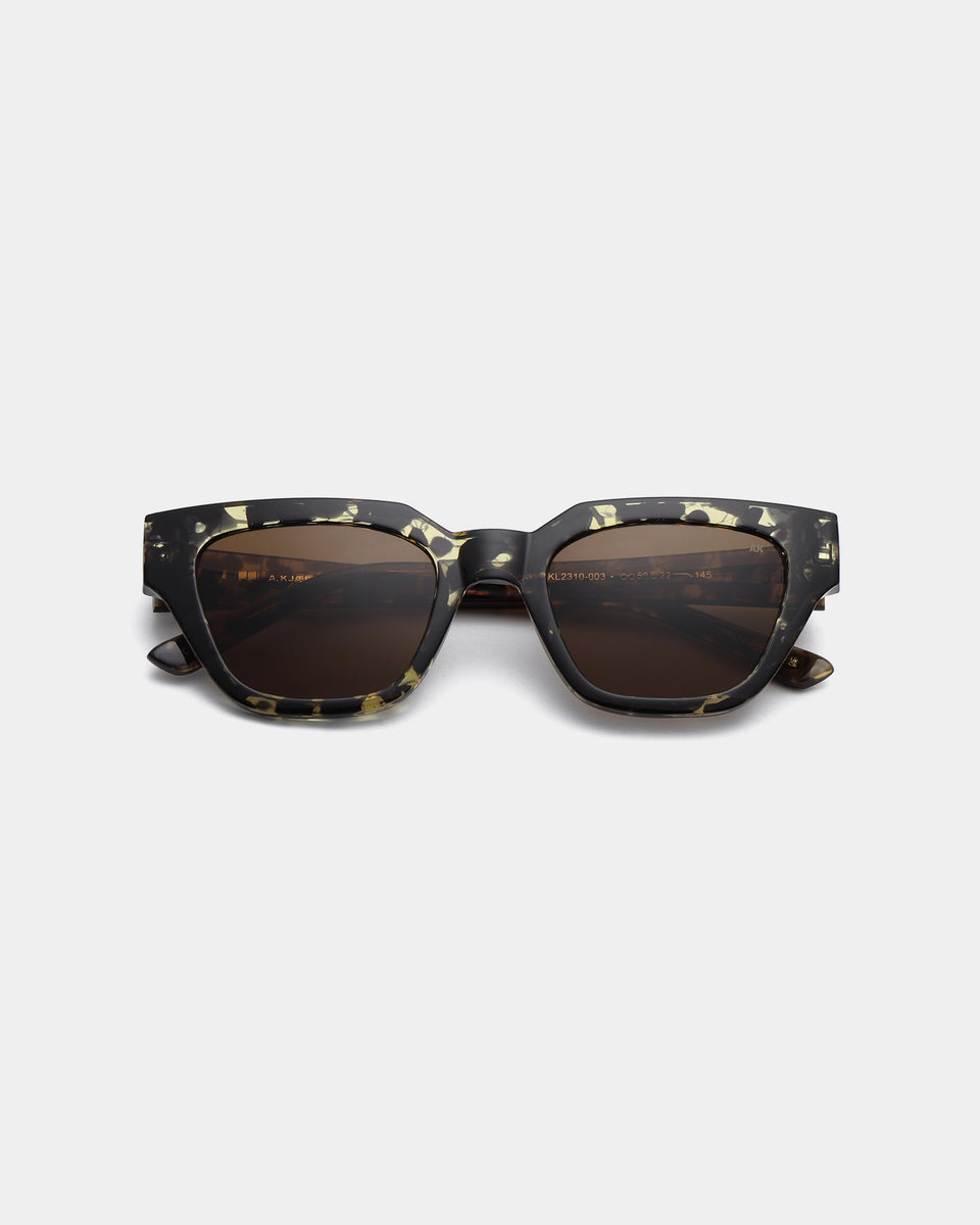 AKjaerbede Kaws Zonnebril Black - Yellow Tortoise