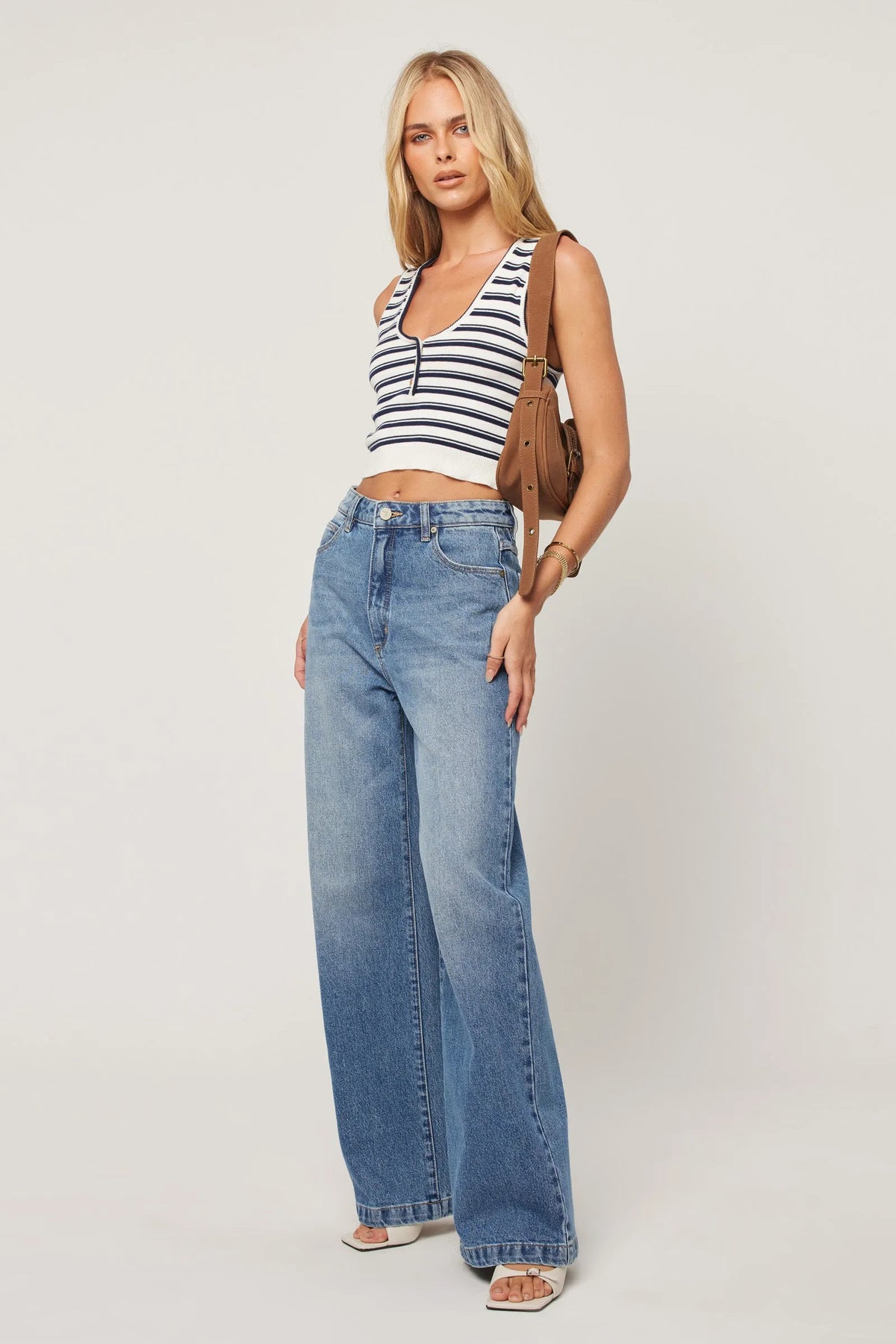 Abrand Jeans  Paloma Mid Baggy Jeans