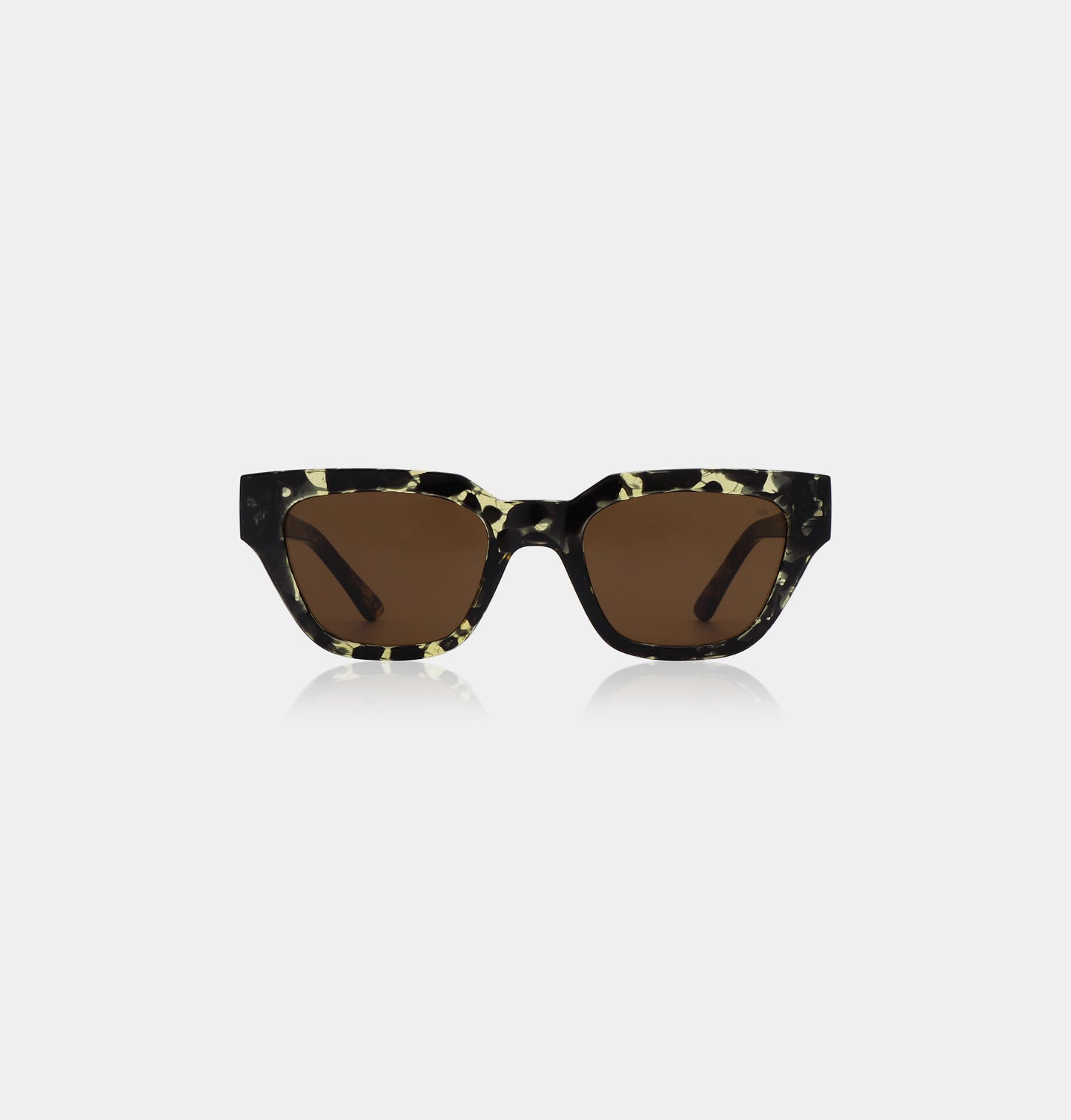 AKjaerbede Kaws Zonnebril Black - Yellow Tortoise