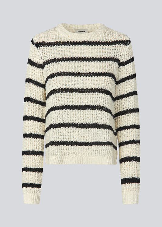 Modstrom Maddie O-neck Soft White-Black Stripe